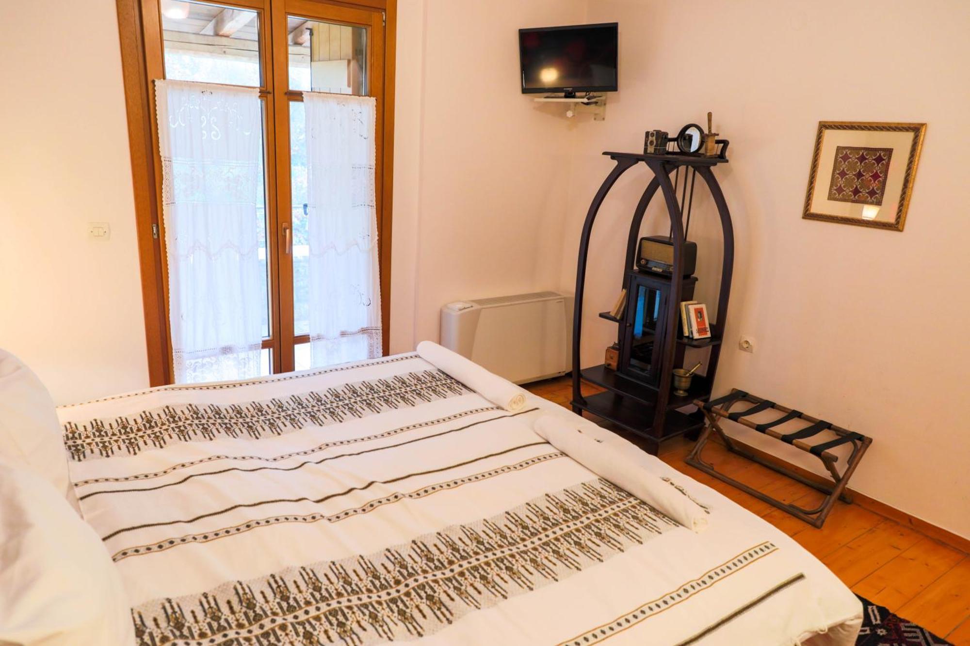 Hotel Papanikola 피아나 객실 사진